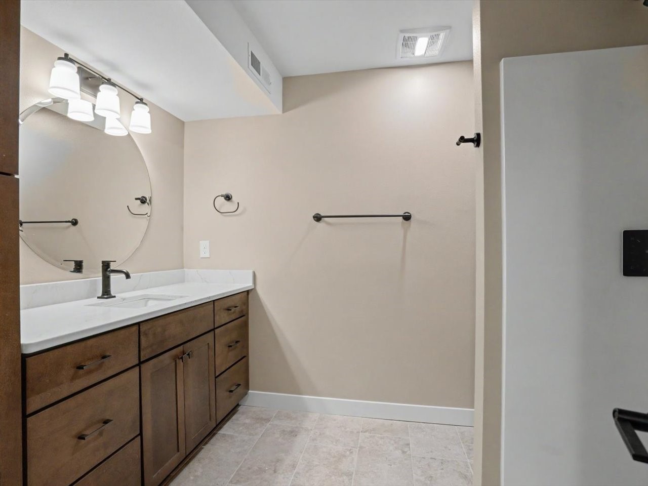 655 Maclan Court Iowa City IA 52246