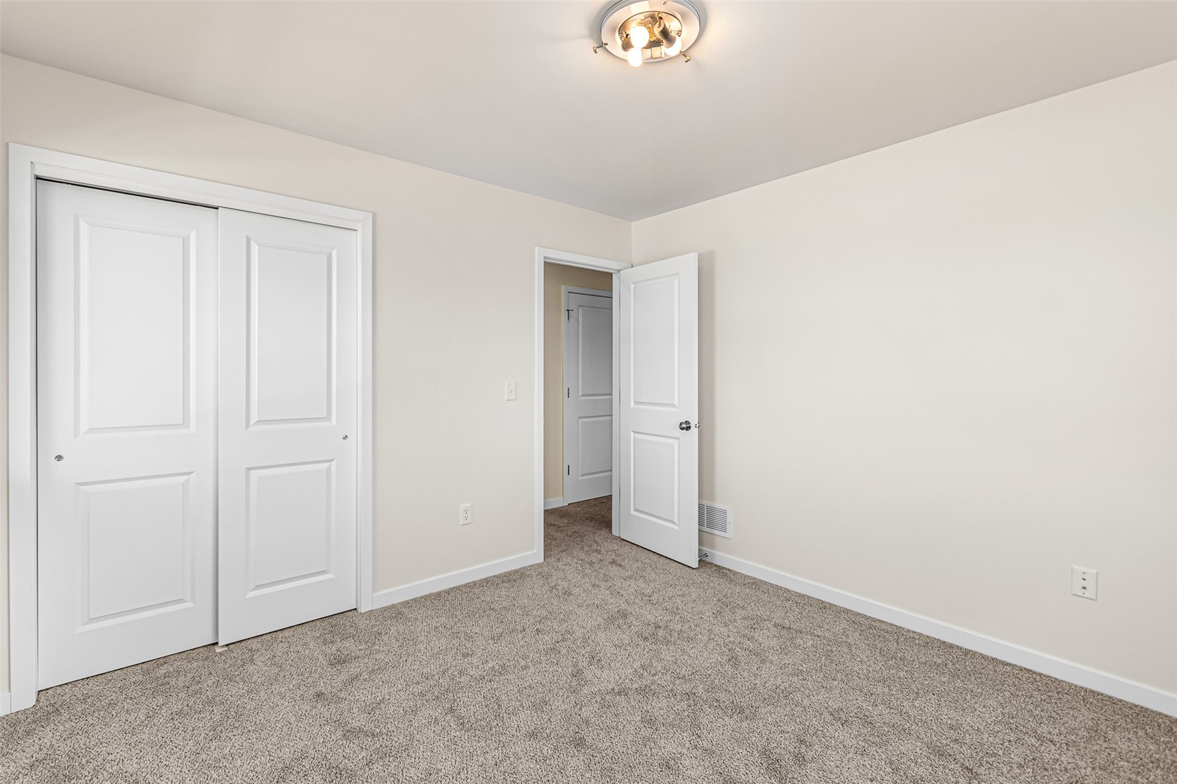 1648 Aspen Court North Liberty IA 52317