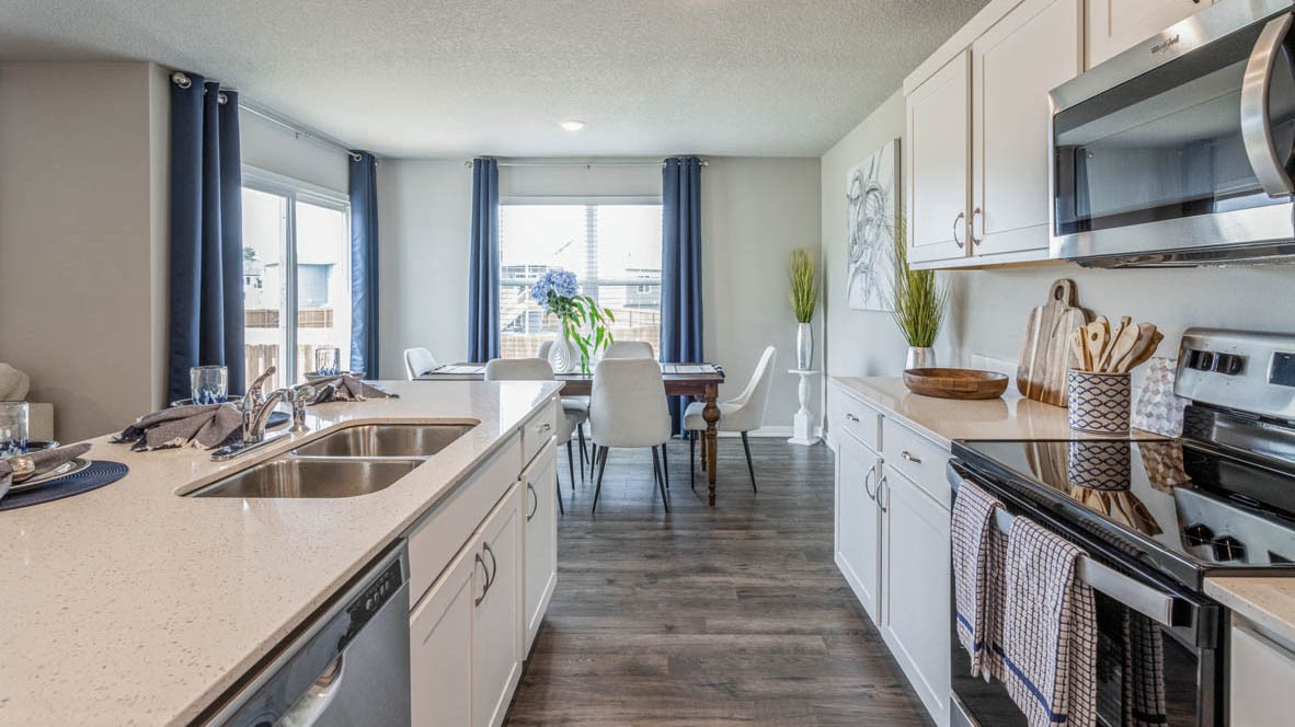 728 Magnolia Way Tiffin IA 52340