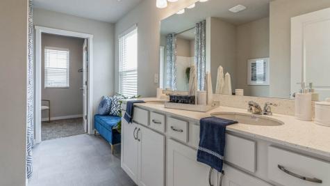 728 Magnolia Way Tiffin IA 52340