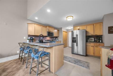 3418 Stoneview Circle SW Cedar Rapids IA 52404