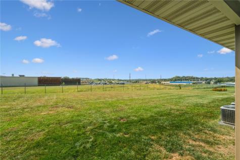 1611 Breca Ridge Drive Anamosa IA 52205