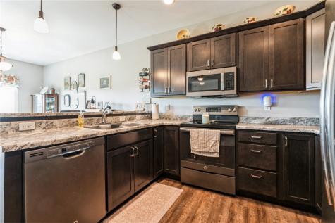 1611 Breca Ridge Drive Anamosa IA 52205