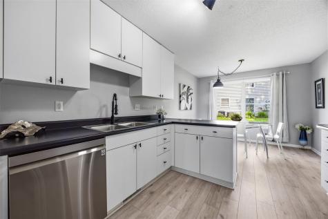 2301 Willowbrooke Lane Iowa City IA 52246