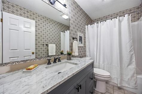 2301 Willowbrooke Lane Iowa City IA 52246