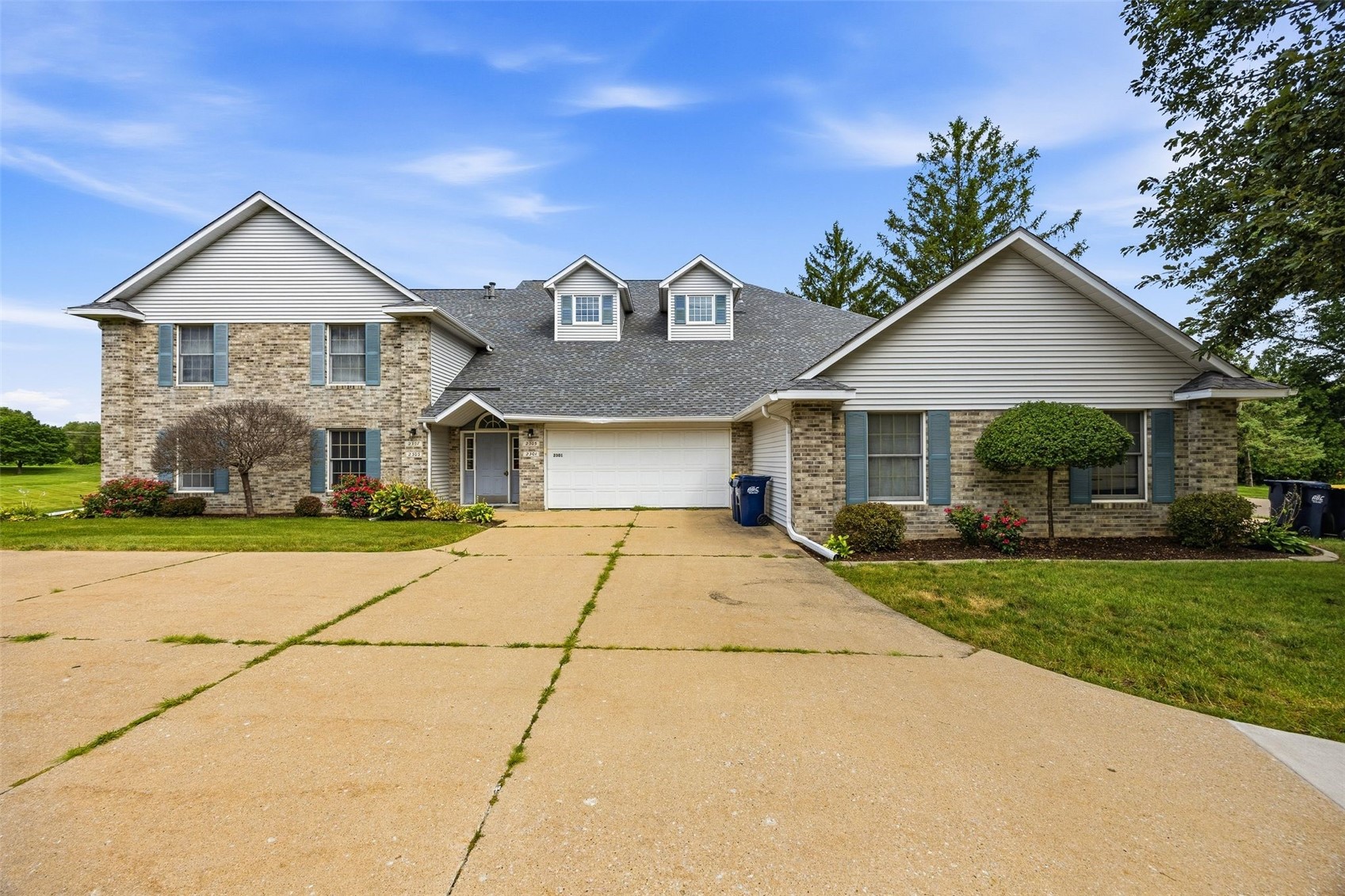 2301 Willowbrooke Lane Iowa City IA 52246