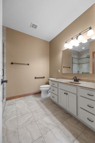 5997 Meadow Grass Circle Cedar Rapids IA 52403