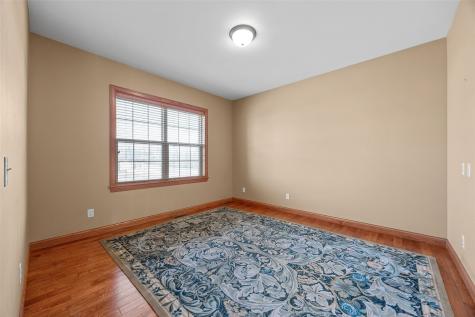 5997 Meadow Grass Circle Cedar Rapids IA 52403