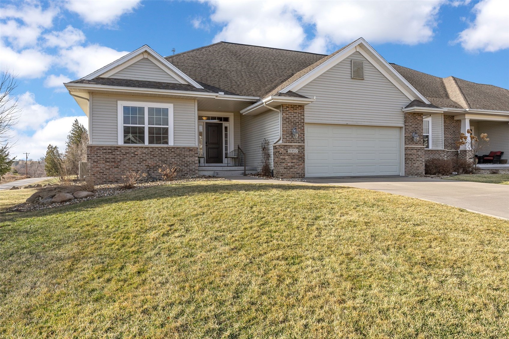 5997 Meadow Grass Circle Cedar Rapids IA 52403