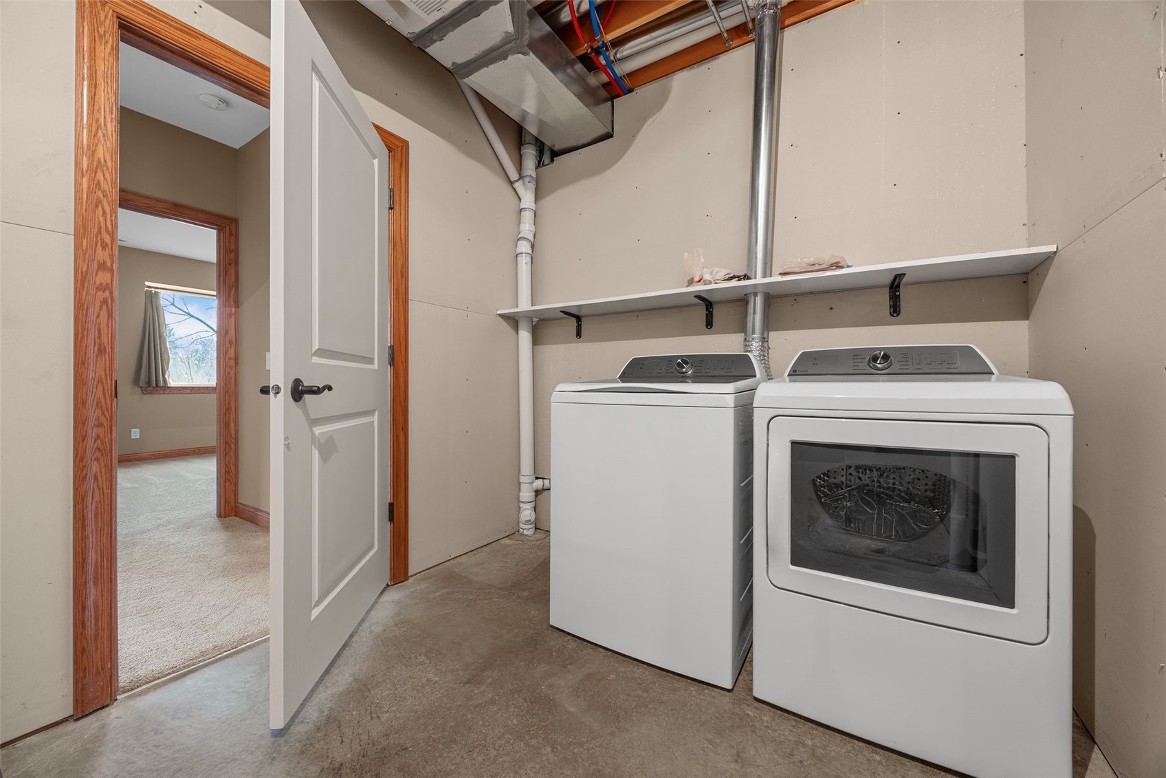 5997 Meadow Grass Circle Cedar Rapids IA 52403