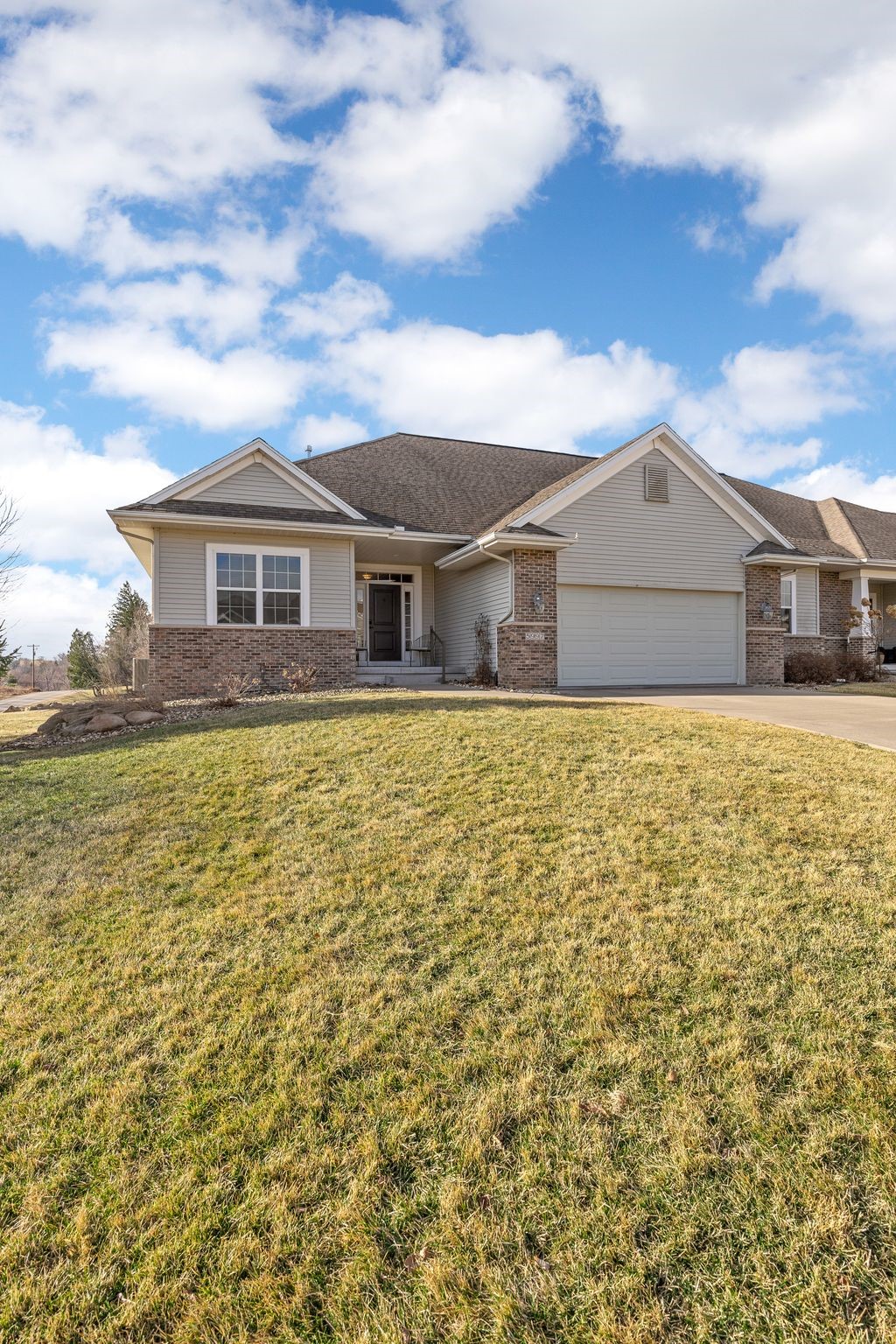 5997 Meadow Grass Circle Cedar Rapids IA 52403