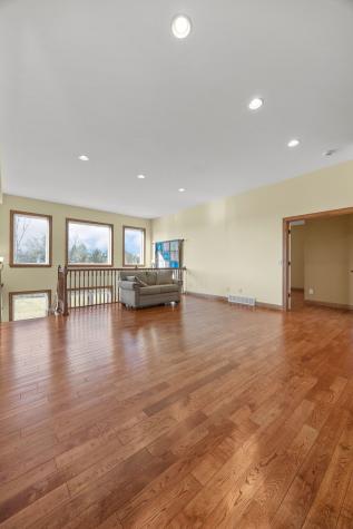 5997 Meadow Grass Circle Cedar Rapids IA 52403
