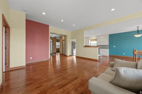 5997 Meadow Grass Circle Cedar Rapids IA 52403