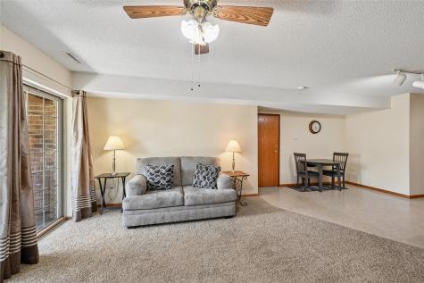 3010 Wilson Avenue SW Cedar Rapids IA 52404