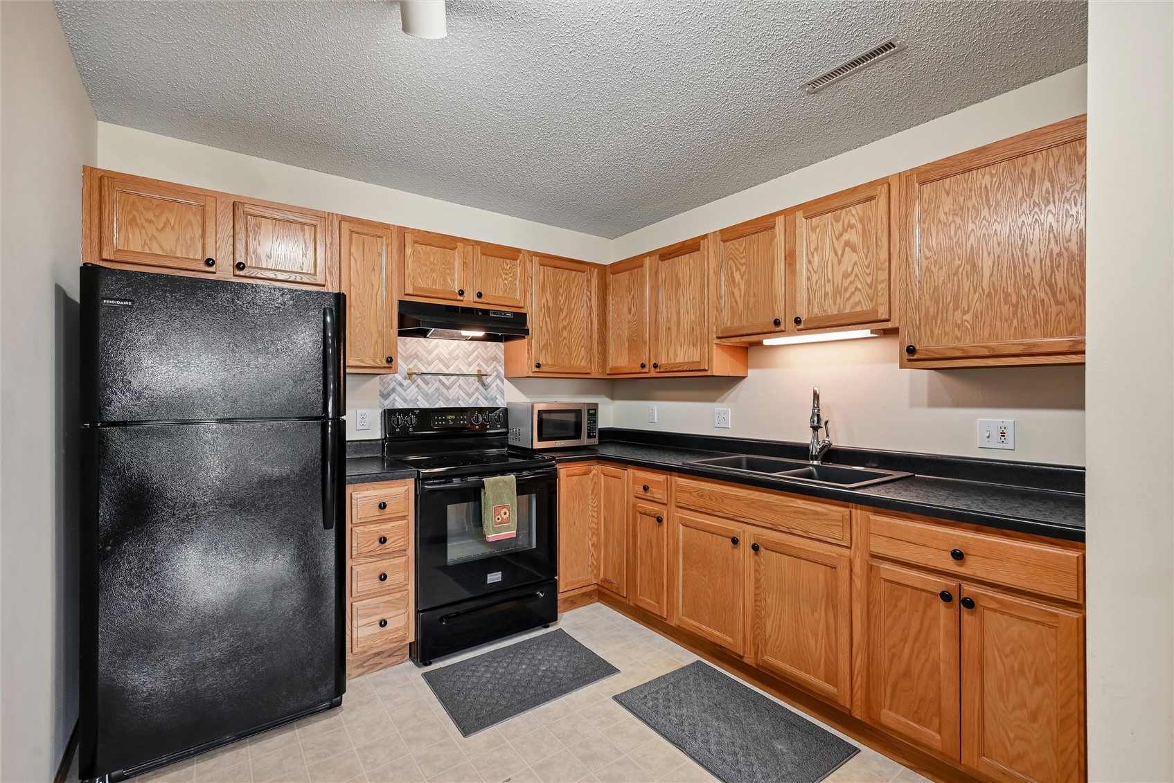 3010 Wilson Avenue SW Cedar Rapids IA 52404