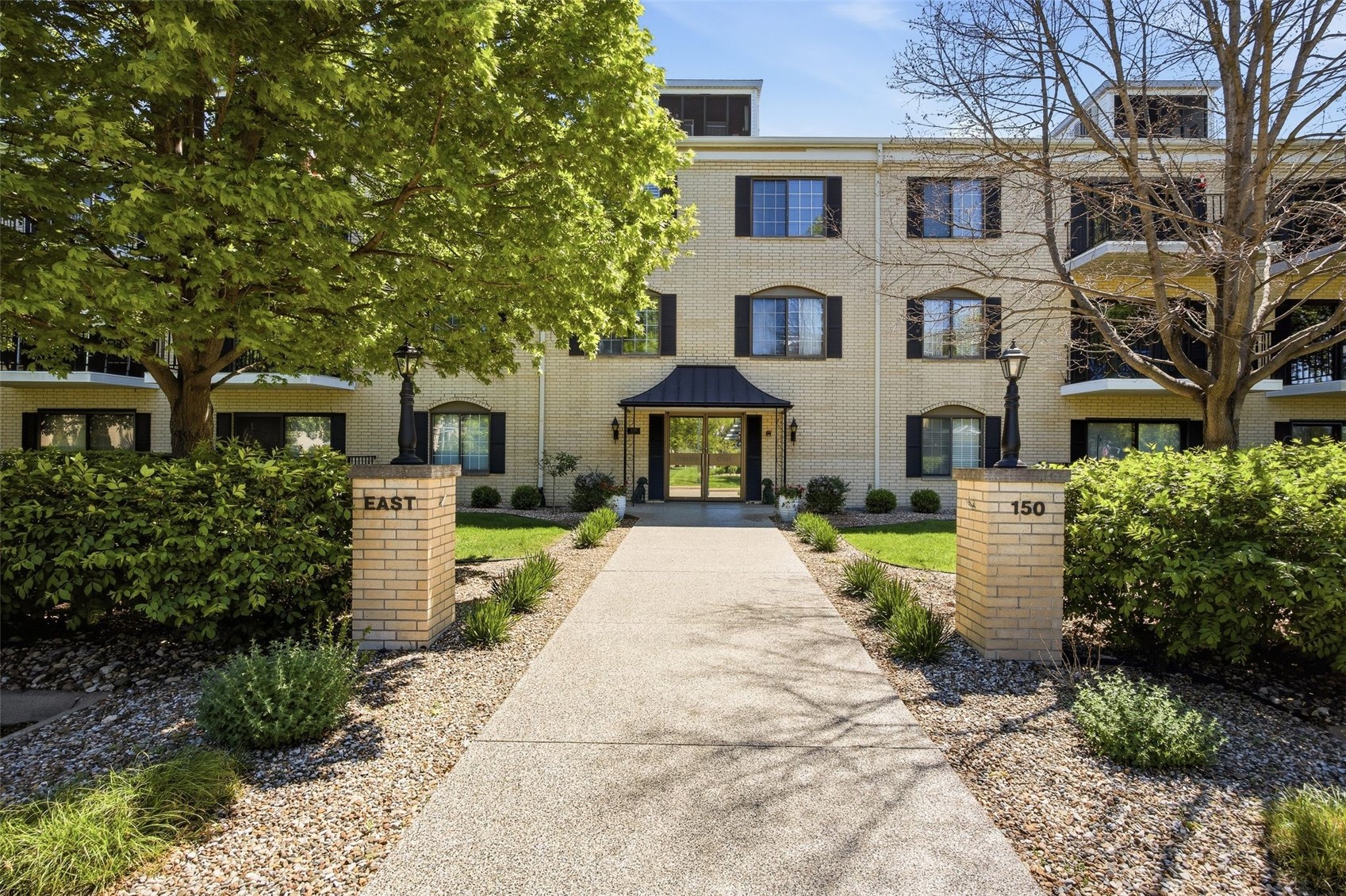 150 Thompson Drive SE Cedar Rapids IA 52403