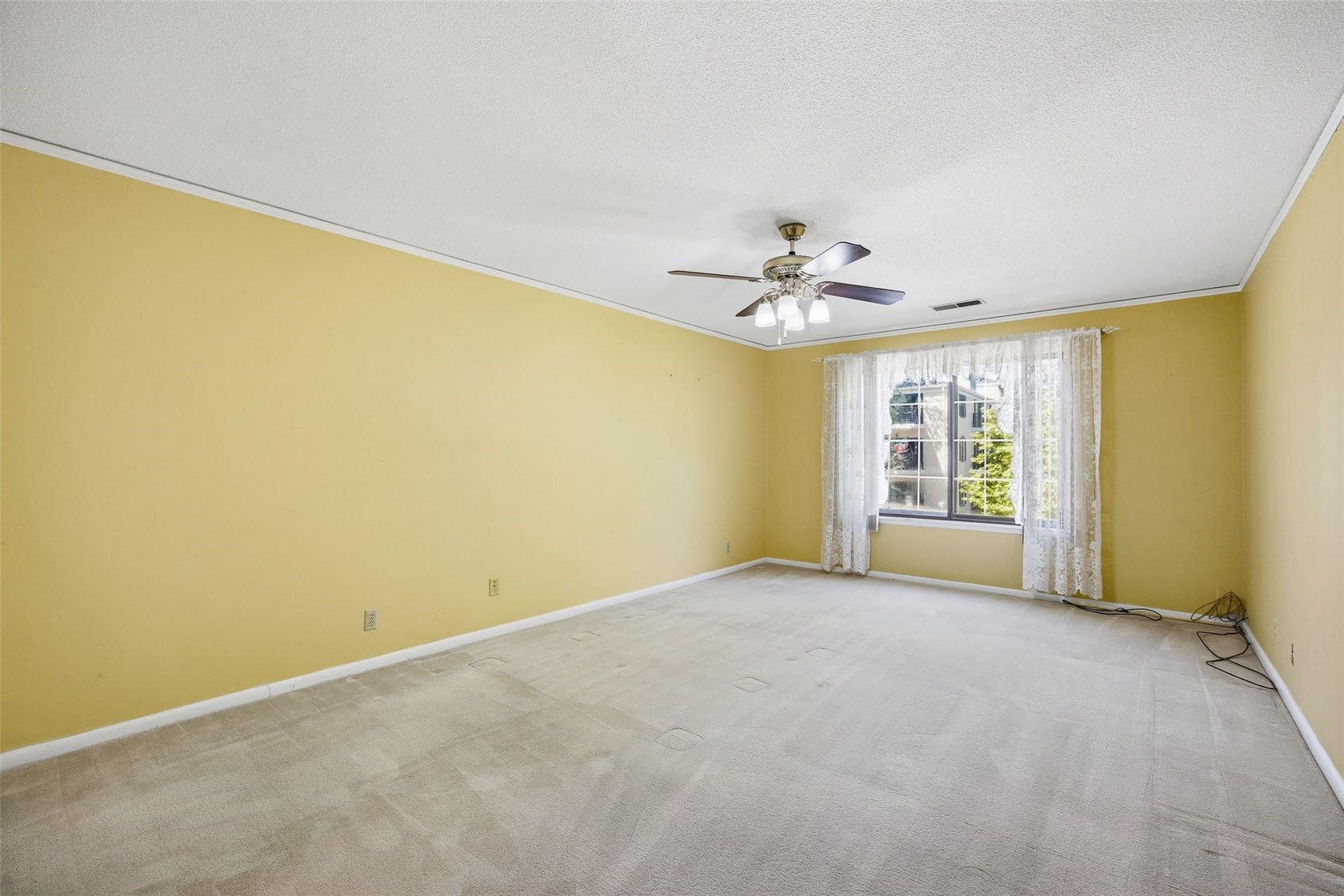 150 Thompson Drive SE Cedar Rapids IA 52403
