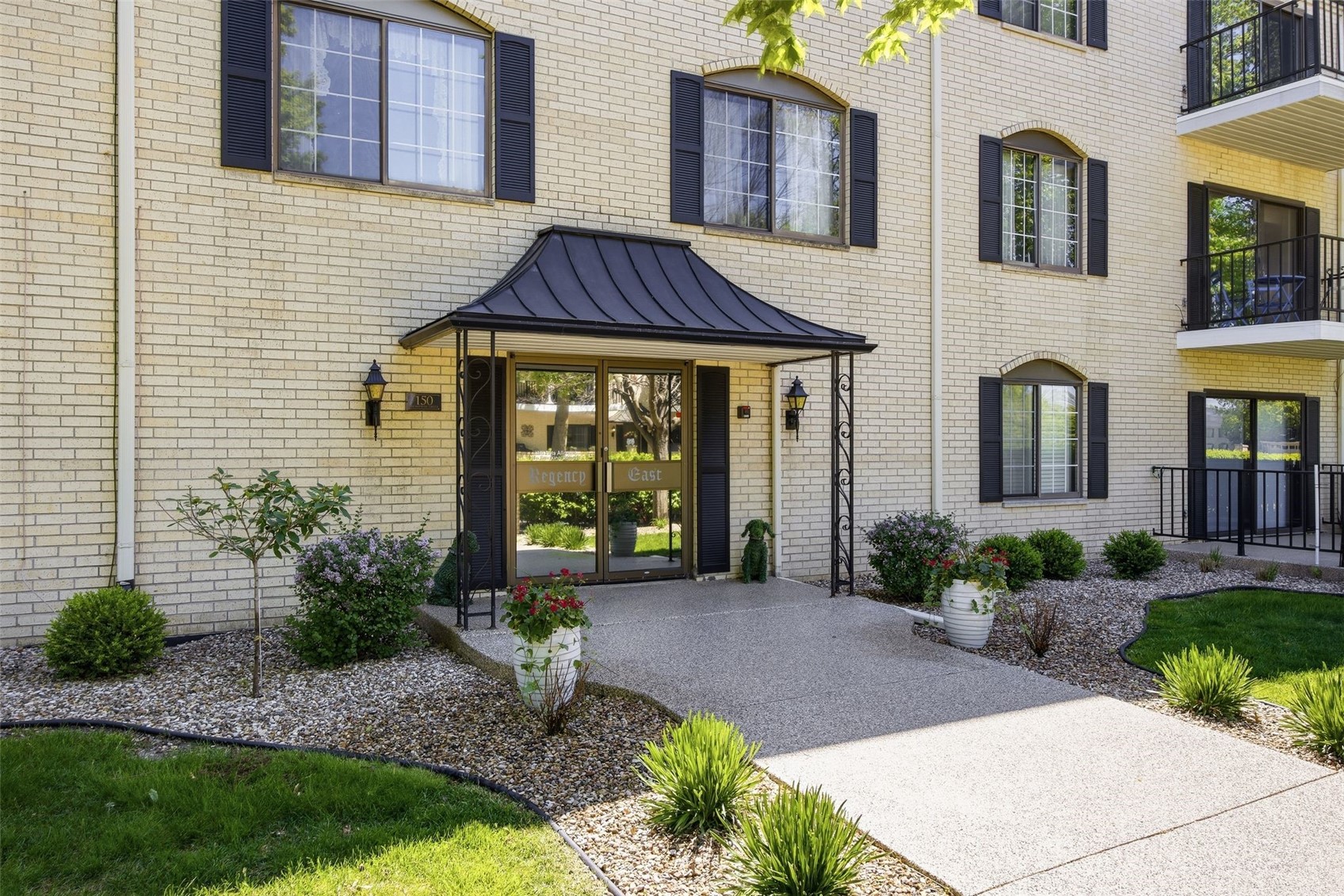 150 Thompson Drive SE Cedar Rapids IA 52403