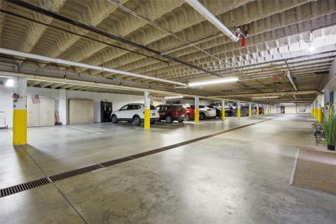 150 Thompson Drive SE Cedar Rapids IA 52403