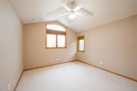 1034 Doubletree Court NE Cedar Rapids IA 52402
