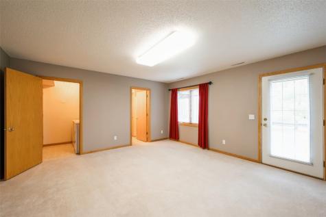 1034 Doubletree Court NE Cedar Rapids IA 52402
