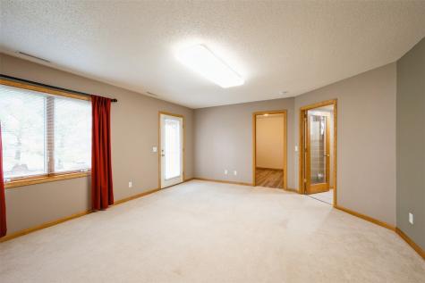 1034 Doubletree Court NE Cedar Rapids IA 52402