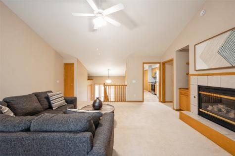1034 Doubletree Court NE Cedar Rapids IA 52402