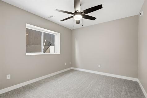 1510 Redwood Drive Muscatine IA 52761