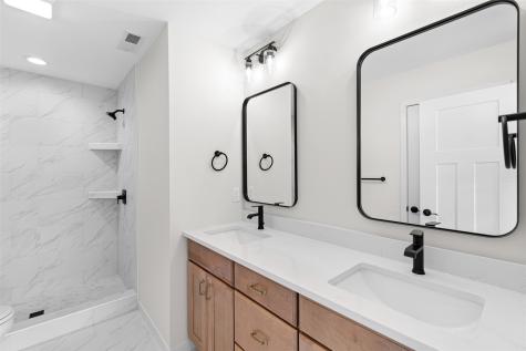 4460 Deer Creek Road Iowa City IA 52246