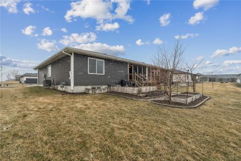 3001 Sherwood Drive Marion IA 52302