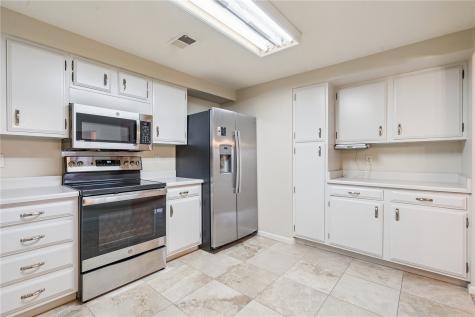 100 Thompson Drive SE Cedar Rapids IA 52302