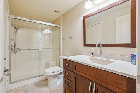 100 Thompson Drive SE Cedar Rapids IA 52302