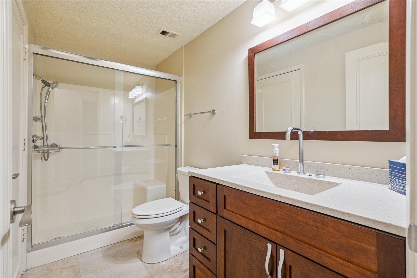 100 Thompson Drive SE Cedar Rapids IA 52302