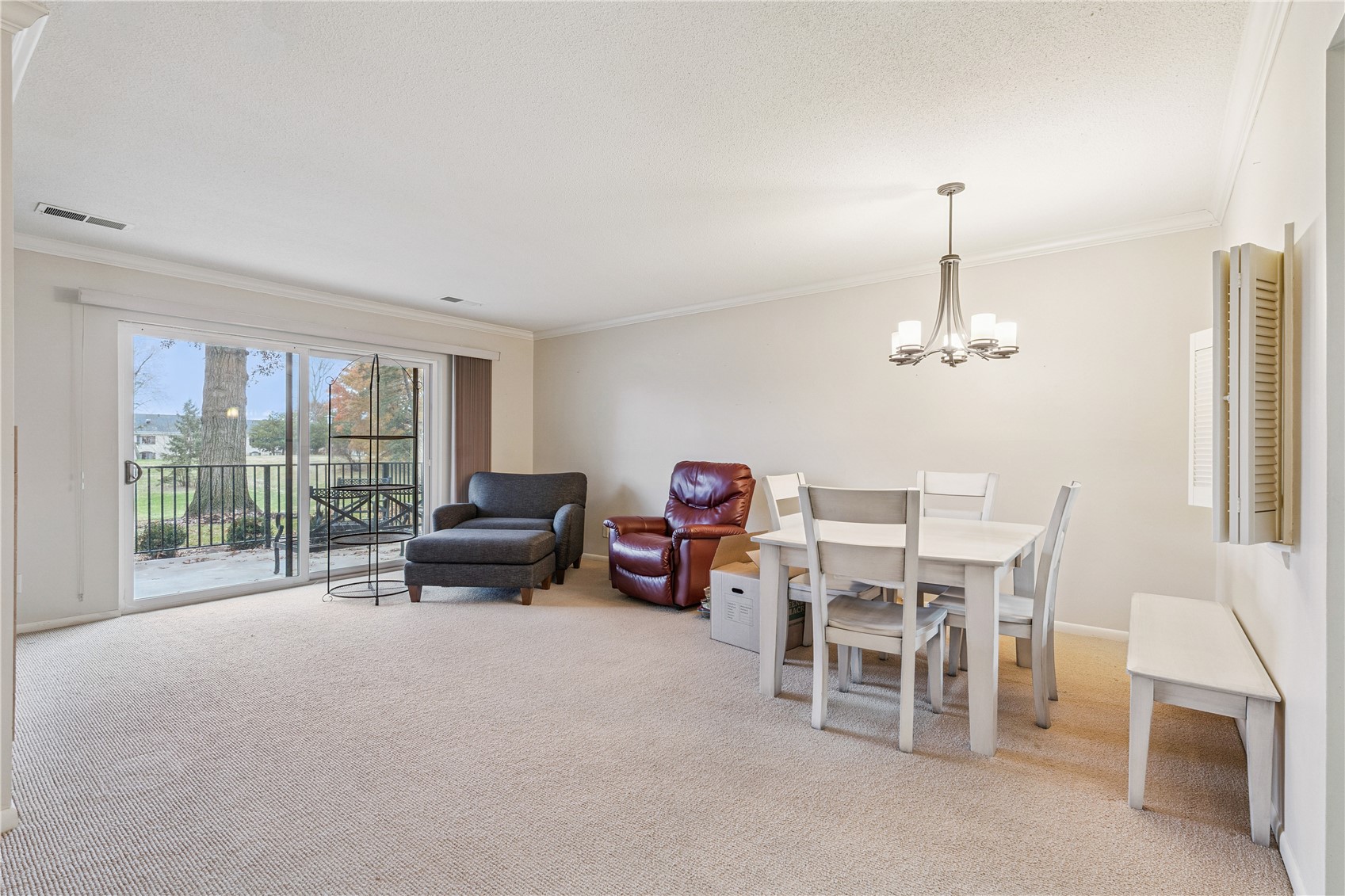 100 Thompson Drive SE Cedar Rapids IA 52302