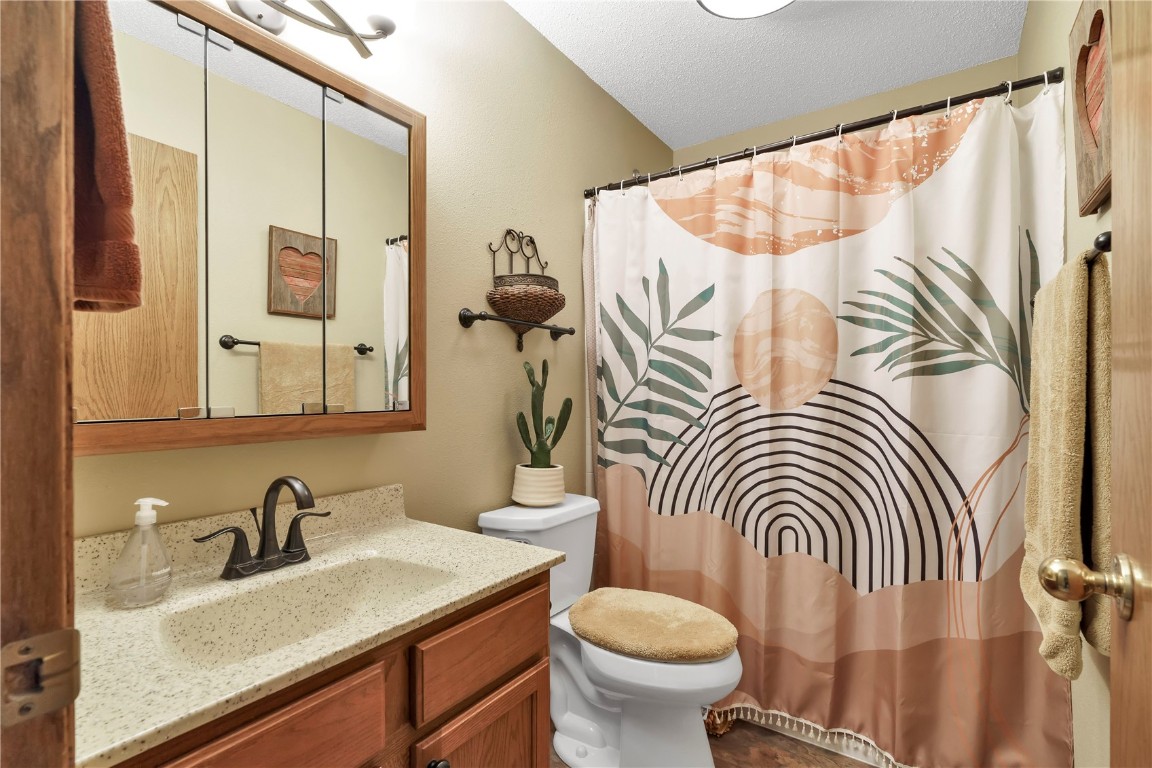 4425 Westchester Drive NE Cedar Rapids IA 52402