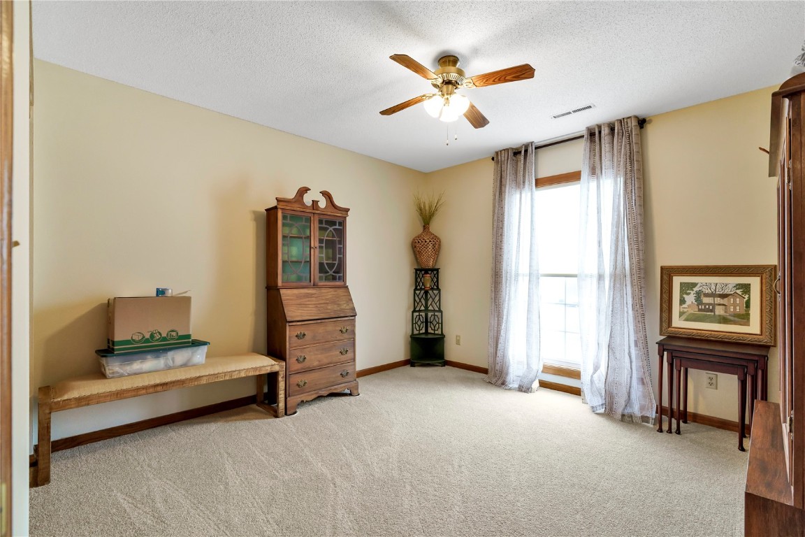 4425 Westchester Drive NE Cedar Rapids IA 52402