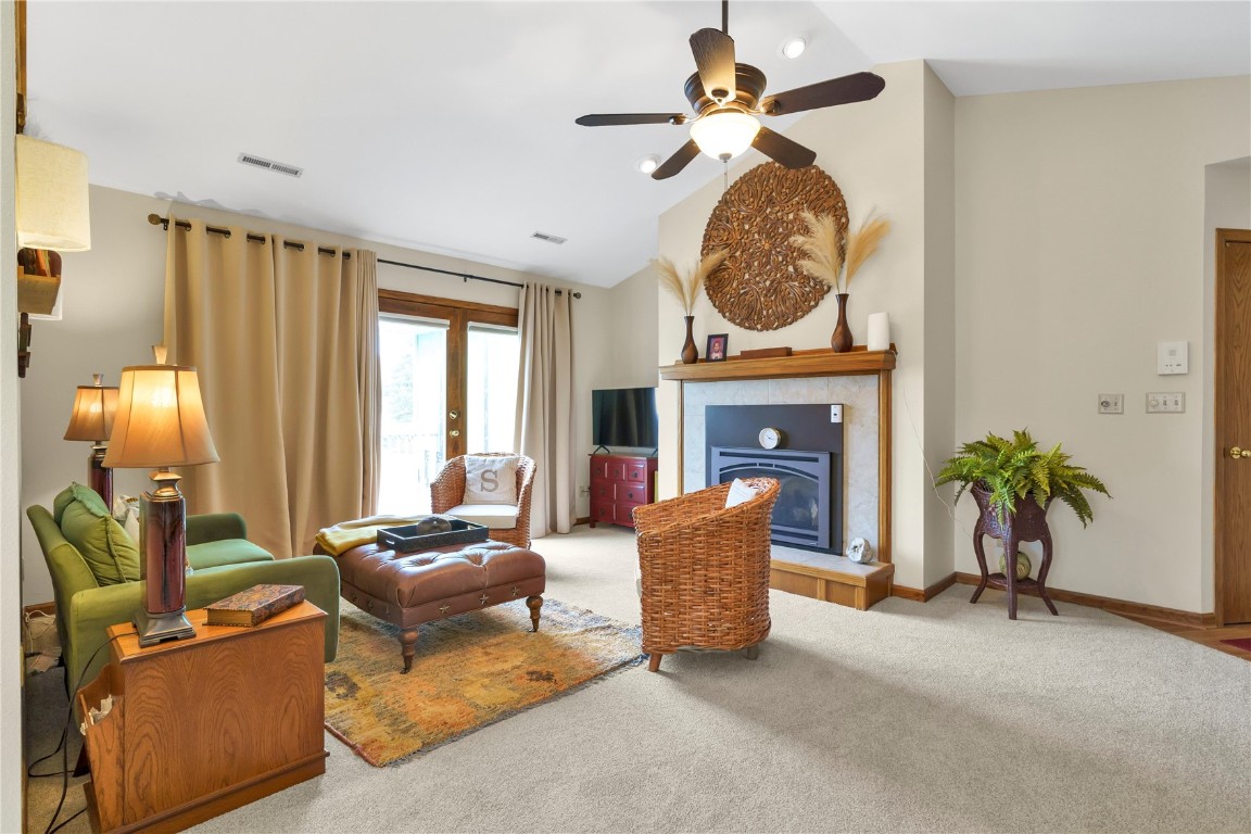 4425 Westchester Drive NE Cedar Rapids IA 52402