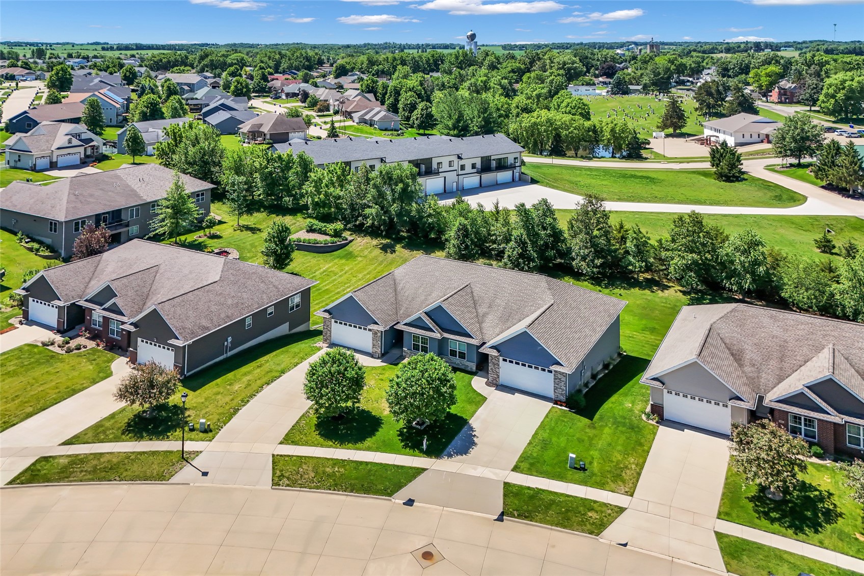 515 Majestic Oak Court Solon IA 52333