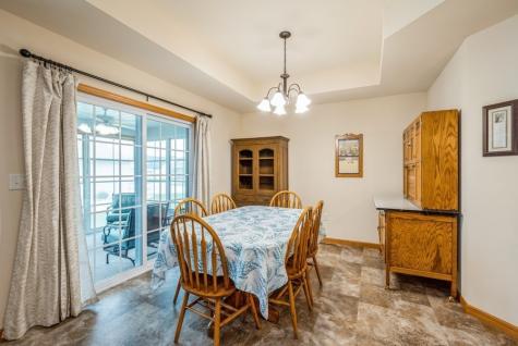 919 Deer Run Drive NE Cedar Rapids IA 52402