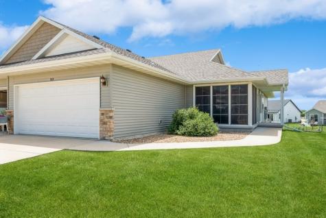919 Deer Run Drive NE Cedar Rapids IA 52402