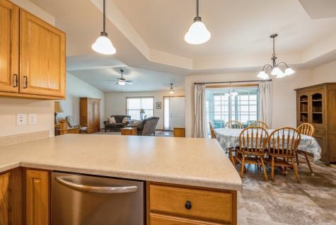 919 Deer Run Drive NE Cedar Rapids IA 52402