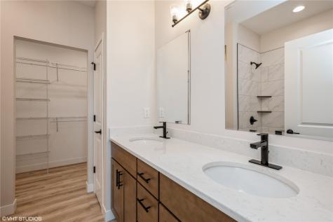 6431 Rookwood Lane Marion IA 52302