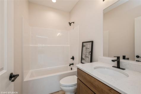 6431 Rookwood Lane Marion IA 52302