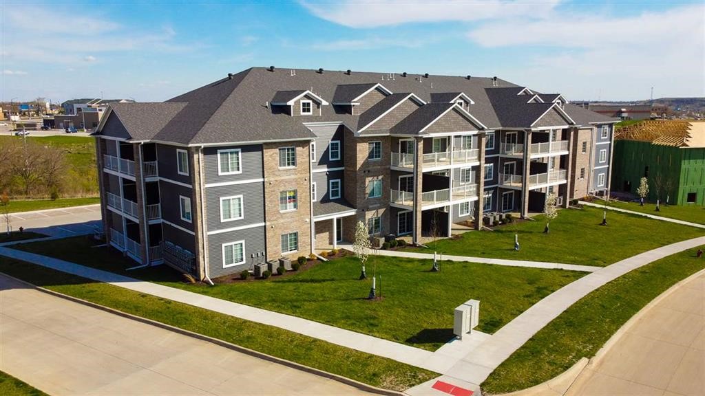 2877 Spring Rose Circle Coralville IA 52241