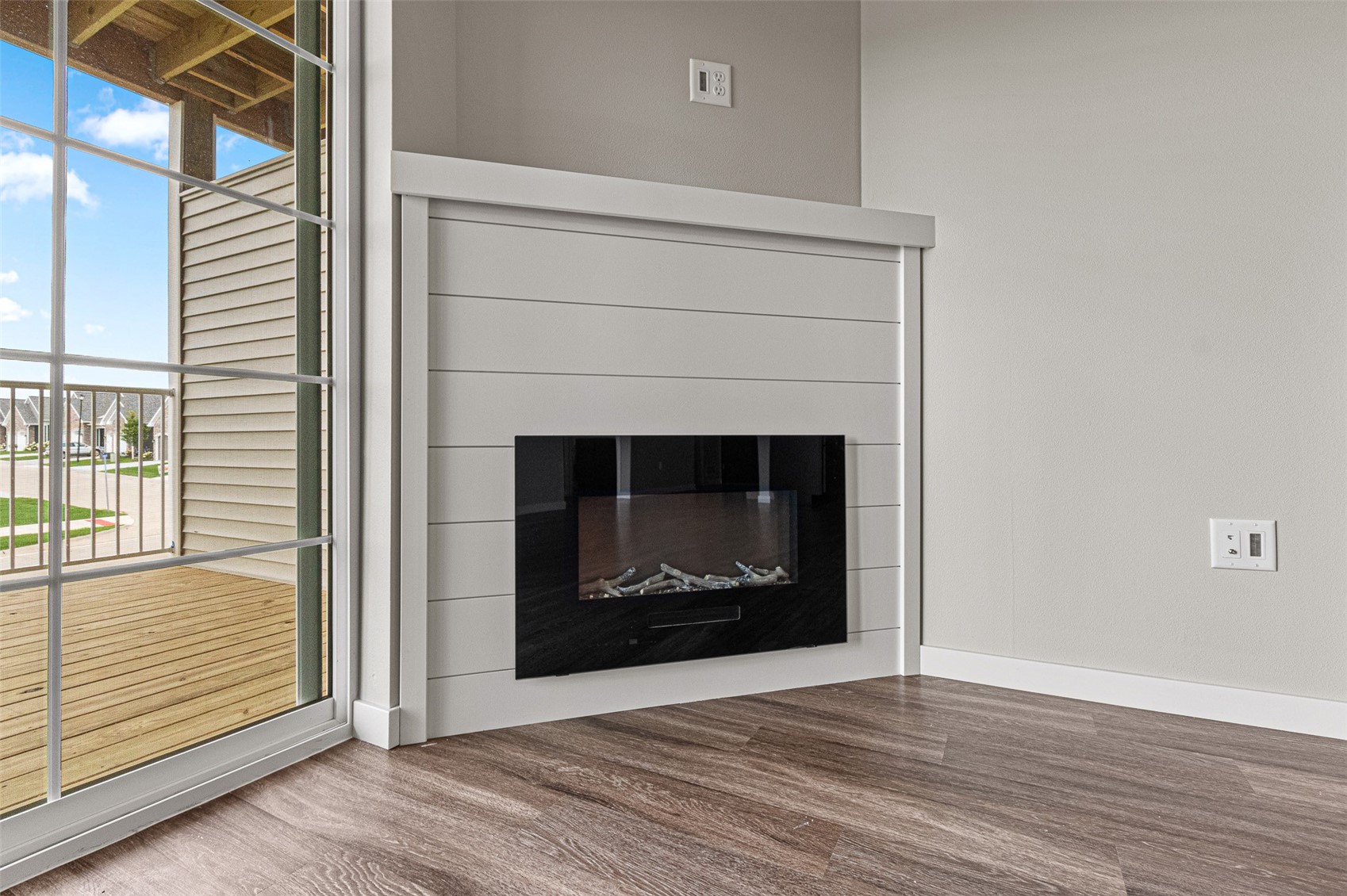 2877 Spring Rose Circle Coralville IA 52241
