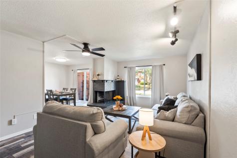 869 Kerry Lane SE Cedar Rapids IA 52403