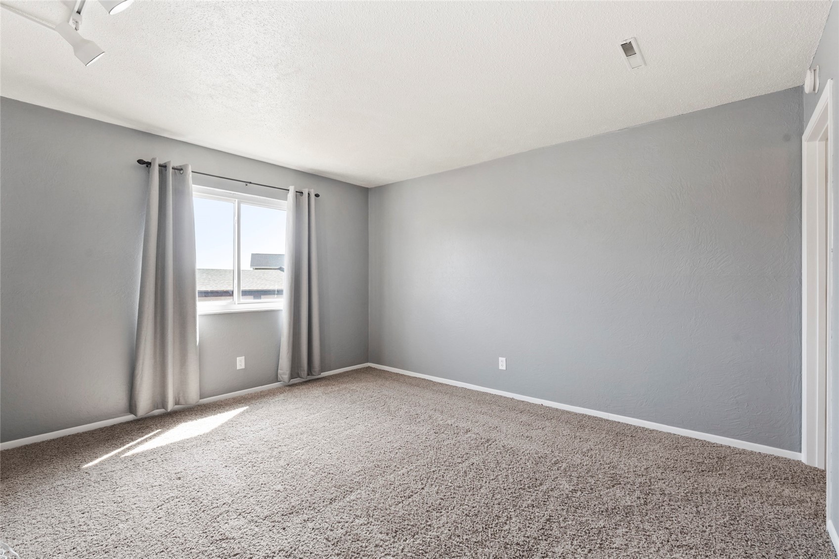 869 Kerry Lane SE Cedar Rapids IA 52403