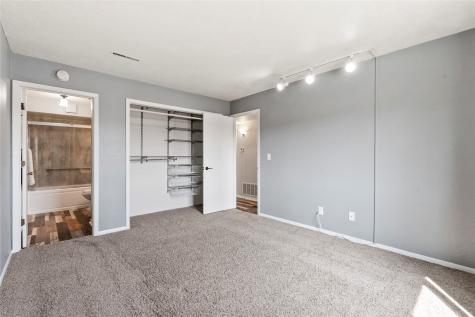 869 Kerry Lane SE Cedar Rapids IA 52403