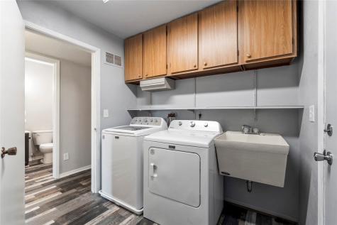 869 Kerry Lane SE Cedar Rapids IA 52403