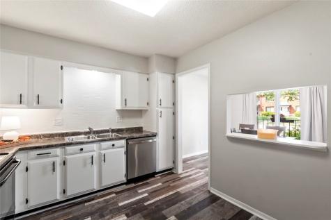869 Kerry Lane SE Cedar Rapids IA 52403